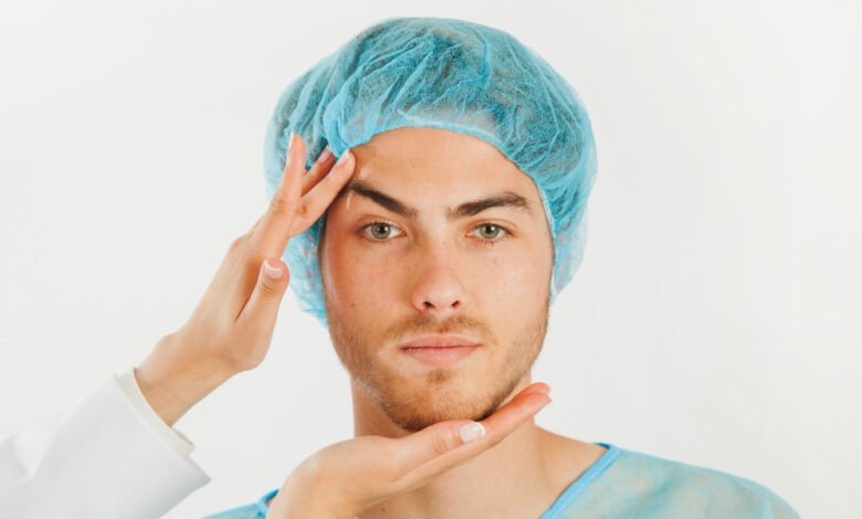 What a Mini Facelift Offers at a Cambridge Plastic Surgery Clinic